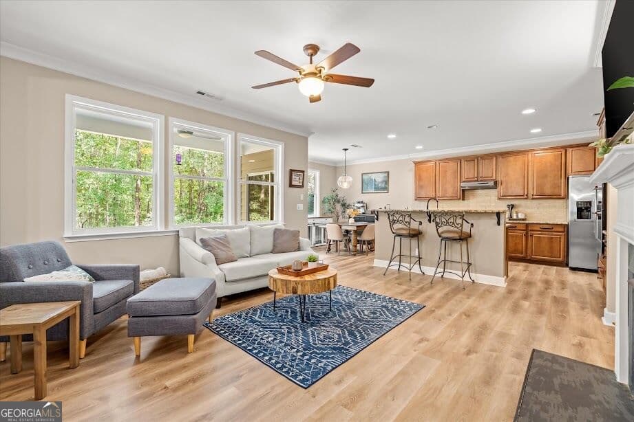 4 bedroom, 2.5 bathroom, 3,171 sq ft single family residence for sale at 166 Westminster Way, Newnan, GA 30263 — photo 7