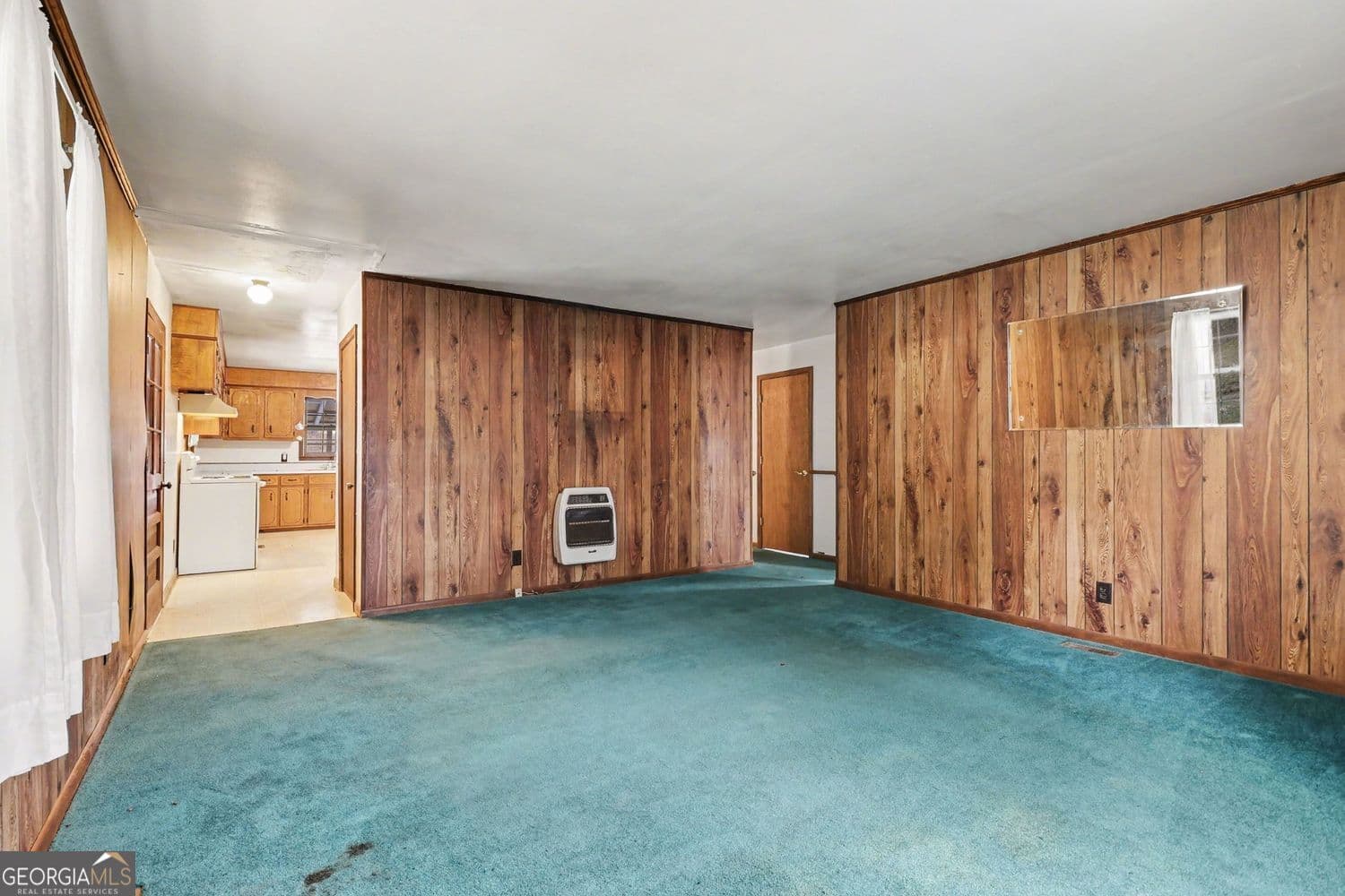 2 bedroom, 2 bathroom, 1,330 sq ft mixed use for sale at 595 Wildlife Trail, Morganton, GA 30560 — photo 7