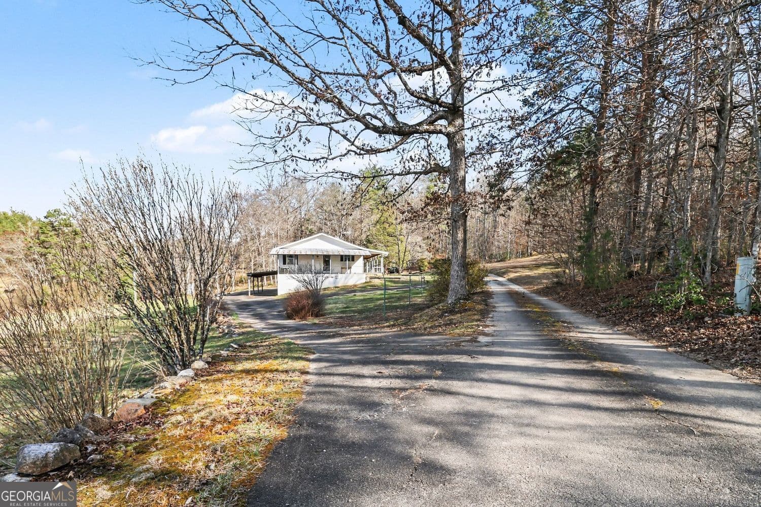 2 bedroom, 2 bathroom, 1,330 sq ft mixed use for sale at 595 Wildlife Trail, Morganton, GA 30560 — photo 5