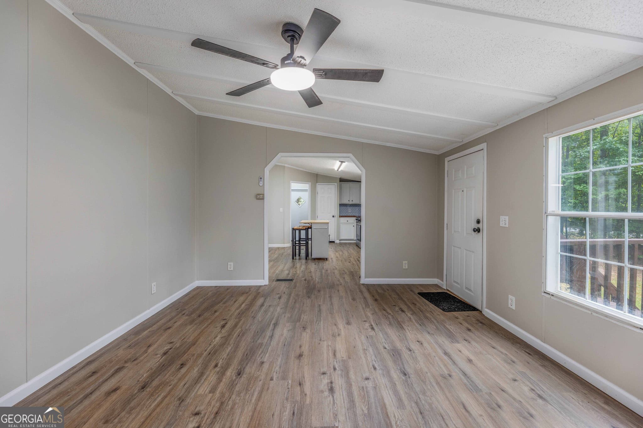 3 bedroom, 2 bathroom, 1,568 sq ft single family residence for sale at 17 Cottonwood Drive, Waverly Hall, GA 31831 — photo 6