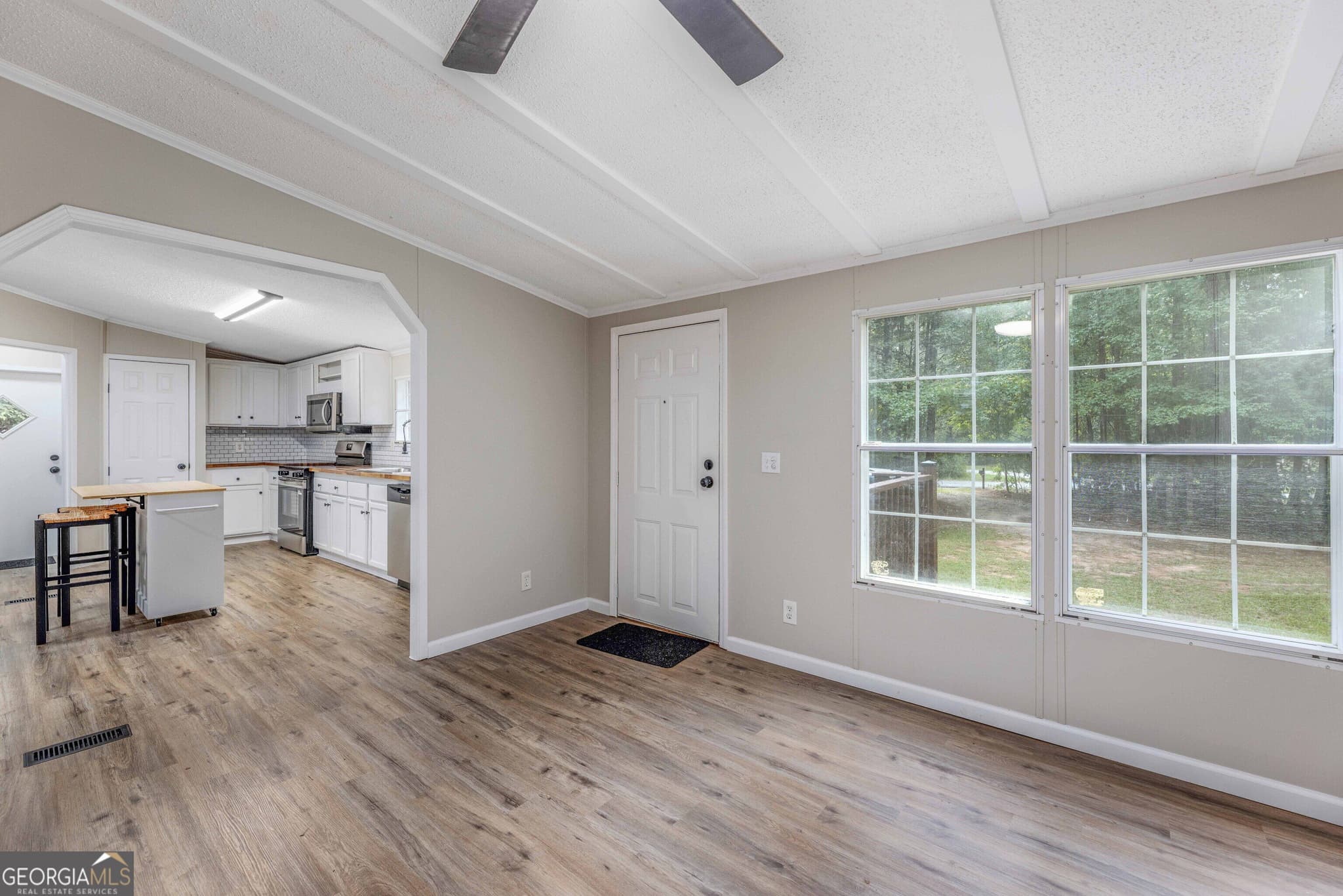 3 bedroom, 2 bathroom, 1,568 sq ft single family residence for sale at 17 Cottonwood Drive, Waverly Hall, GA 31831 — photo 5