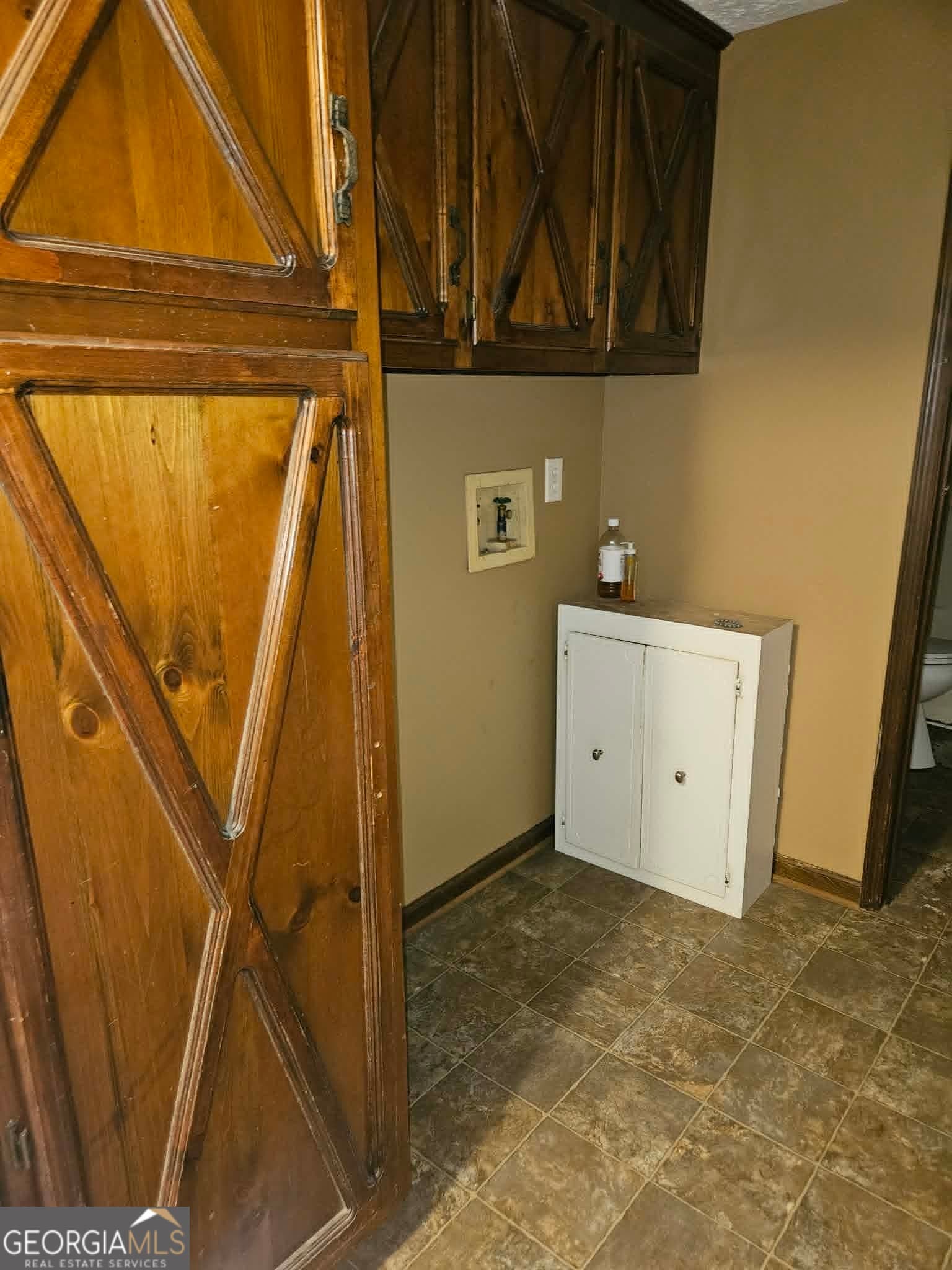 3 bedroom, 2 bathroom, 1,428 sq ft single family residence for sale at 168 Lakeview Church Road, Cochran, GA 31014 — photo 9