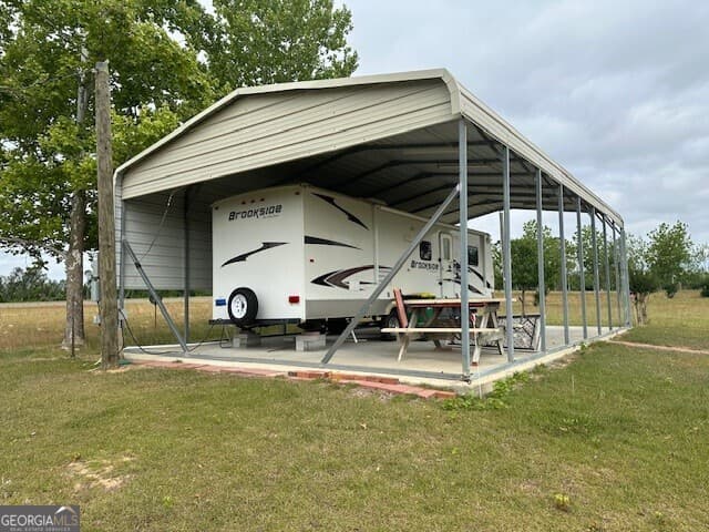 1 bedroom, 1 bathroom single family residence sold at 2421 S Old River Road, Uvalda, GA 30473