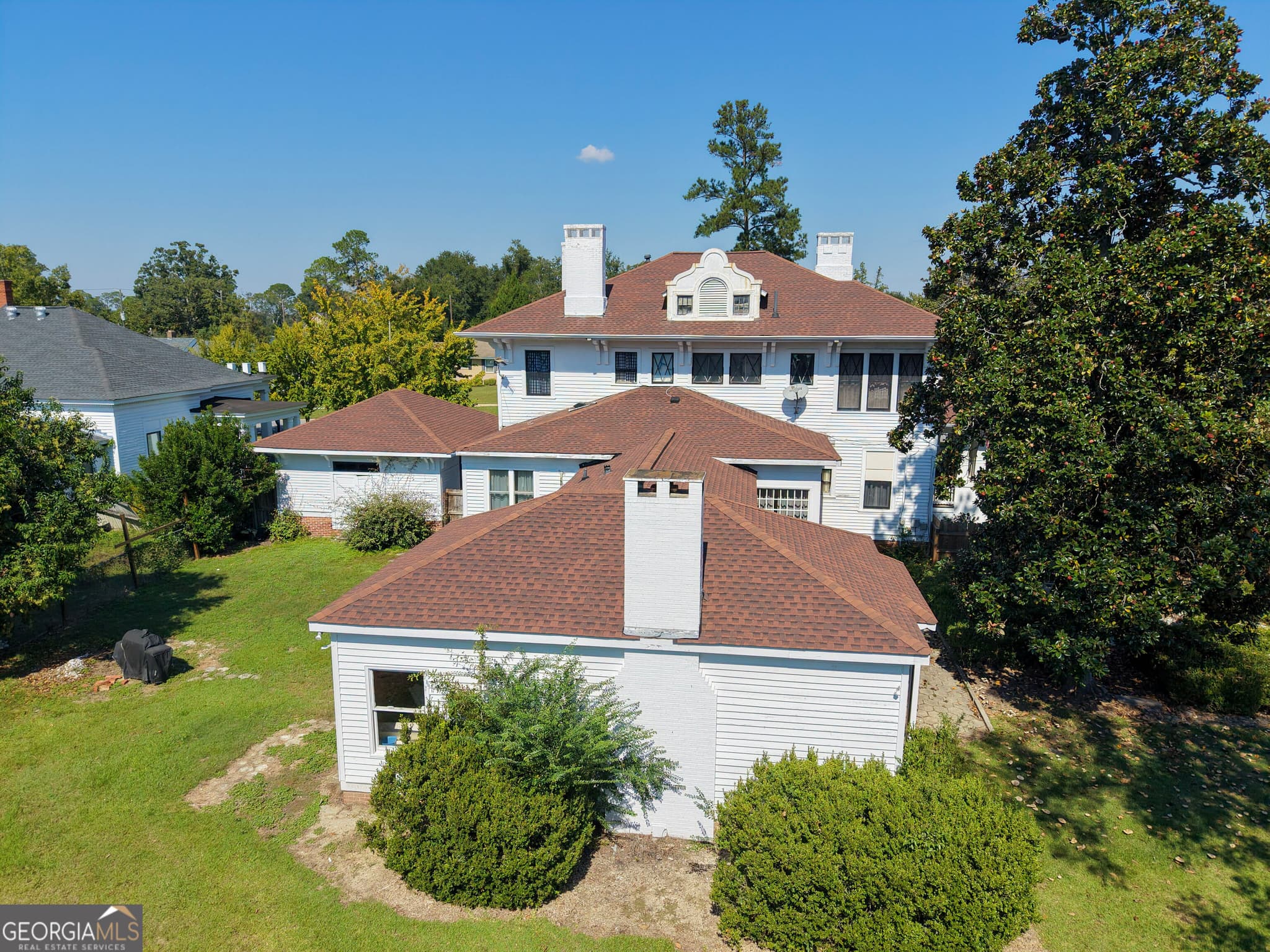 5 bedroom, 4.5 bathroom, 4,095 sq ft single family residence for sale at 53 W Graham Street, Mcrae-Helena, GA 31055 — photo 7
