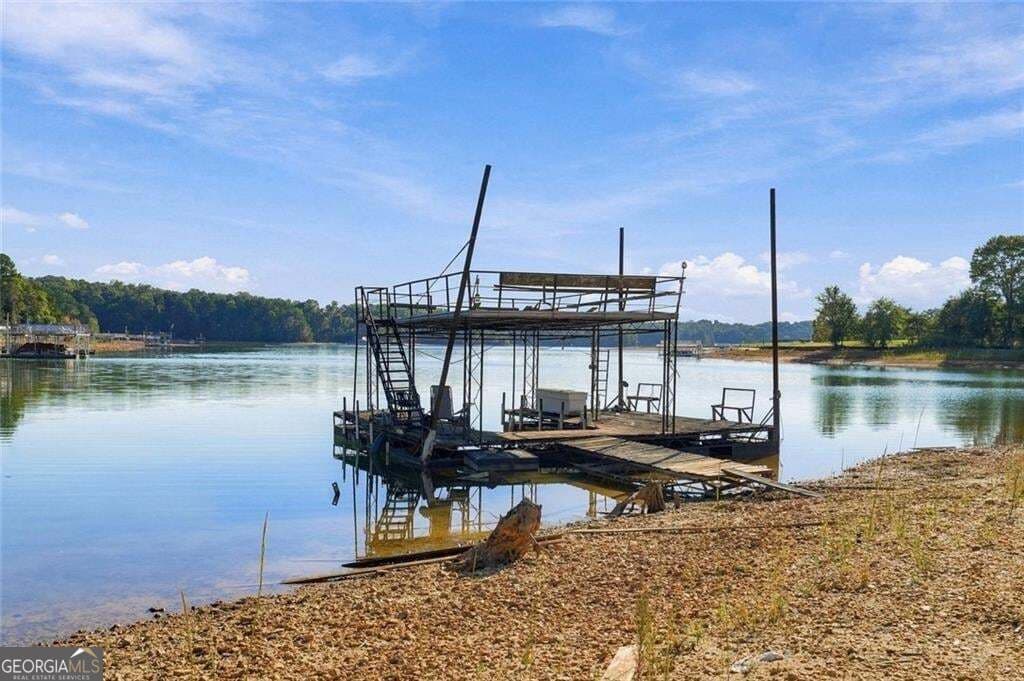 4 bedroom, 3 bathroom, 2,016 sq ft single family residence for sale at 6430 Pine Ridge Circle, Cumming, GA 30041 — photo 8