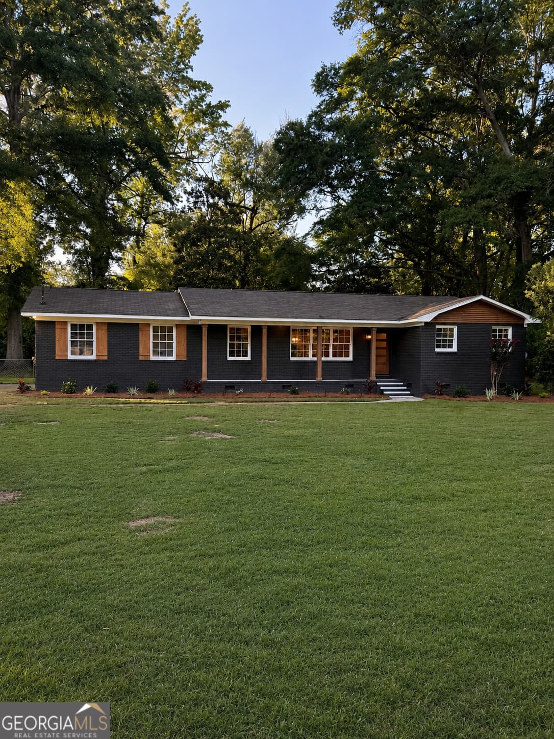 3 bedroom, 2 bathroom, 1,530 sq ft single family residence sold at 908 Ousley Place, Macon, GA 31210