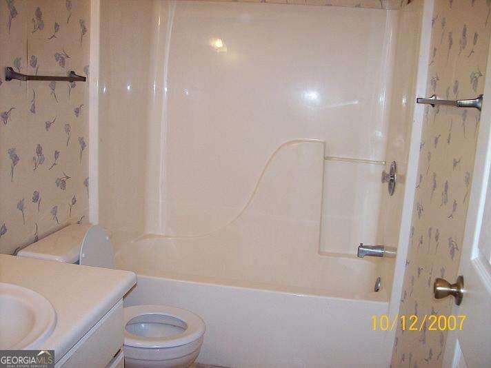 2 bedroom, 2 bathroom condominium for sale at 910 Brett Drive 43, Hinesville, GA 31313 — photo 4