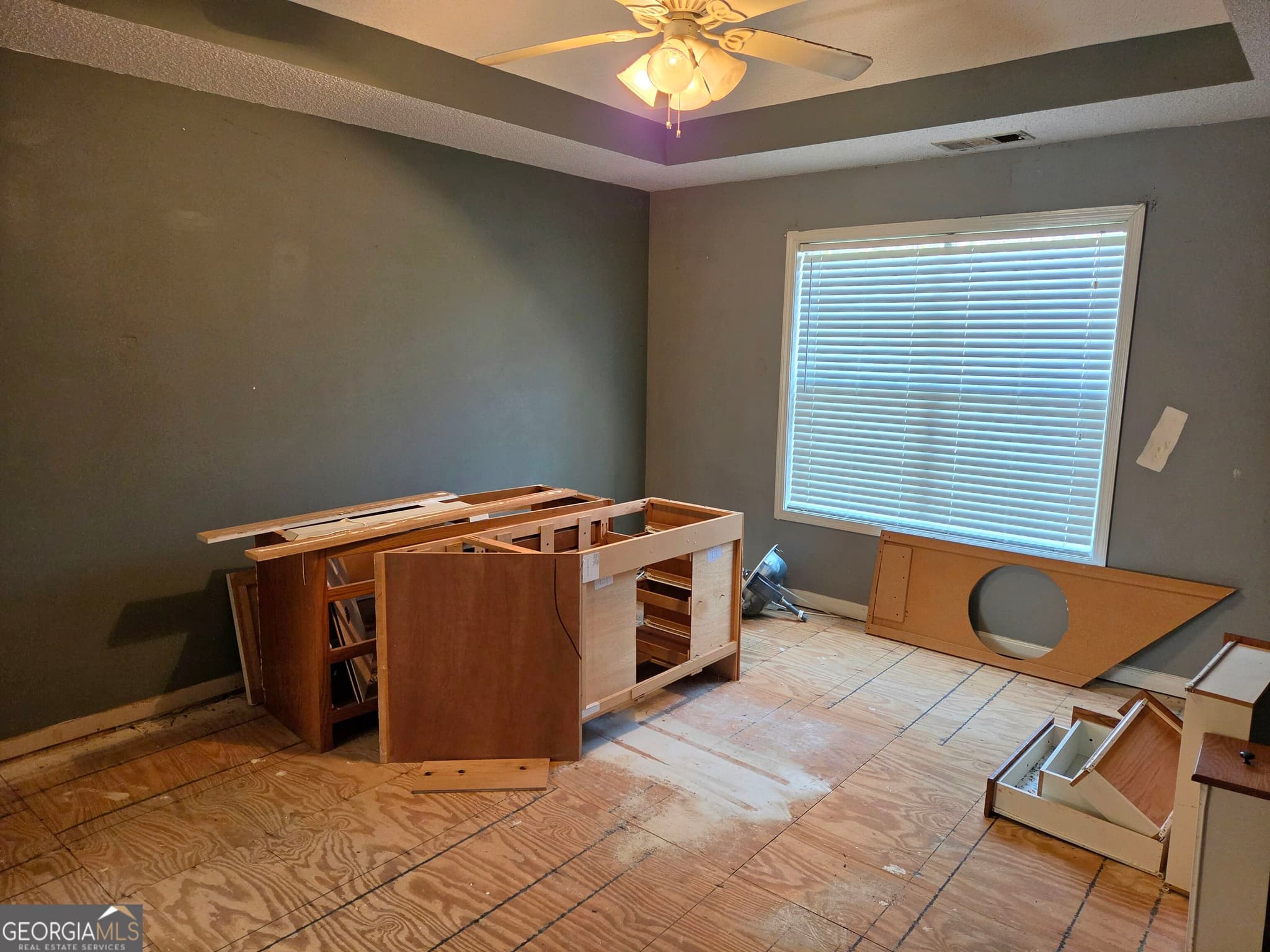 4 bedroom, 2.5 bathroom, 1,948 sq ft single family residence for sale at 309 Madison Avenue, Hampton, GA 30228 — photo 9