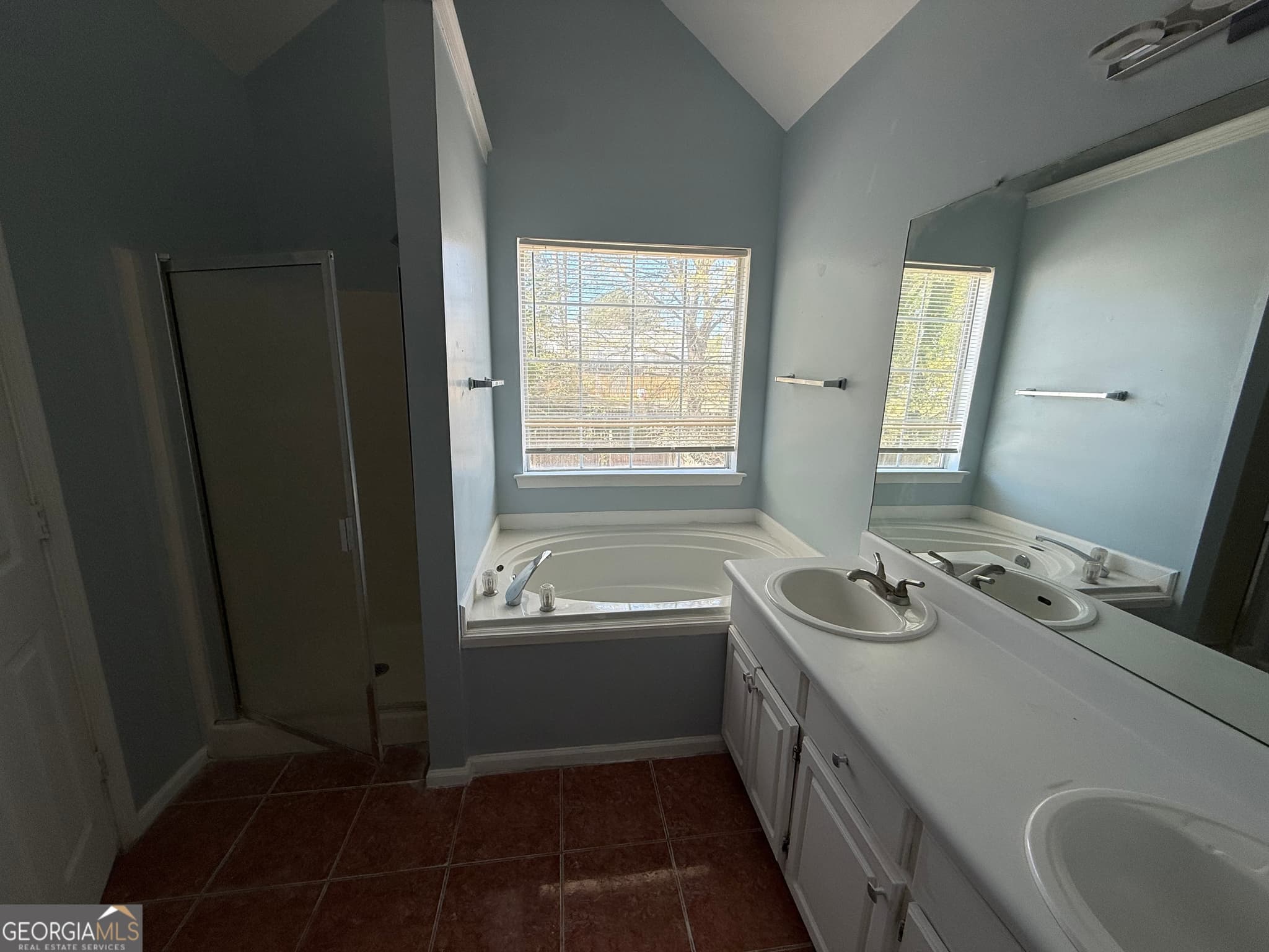 4 bedroom, 3 bathroom single family residence for sale at 5683 Isleworth Way, Atlanta, GA 30349 — photo 6