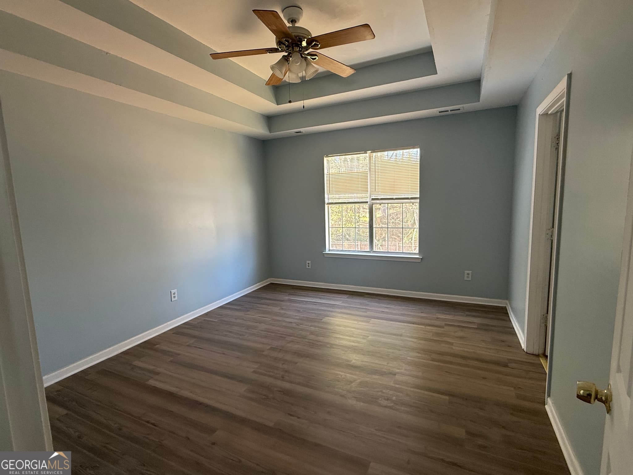 4 bedroom, 3 bathroom single family residence for sale at 5683 Isleworth Way, Atlanta, GA 30349 — photo 8