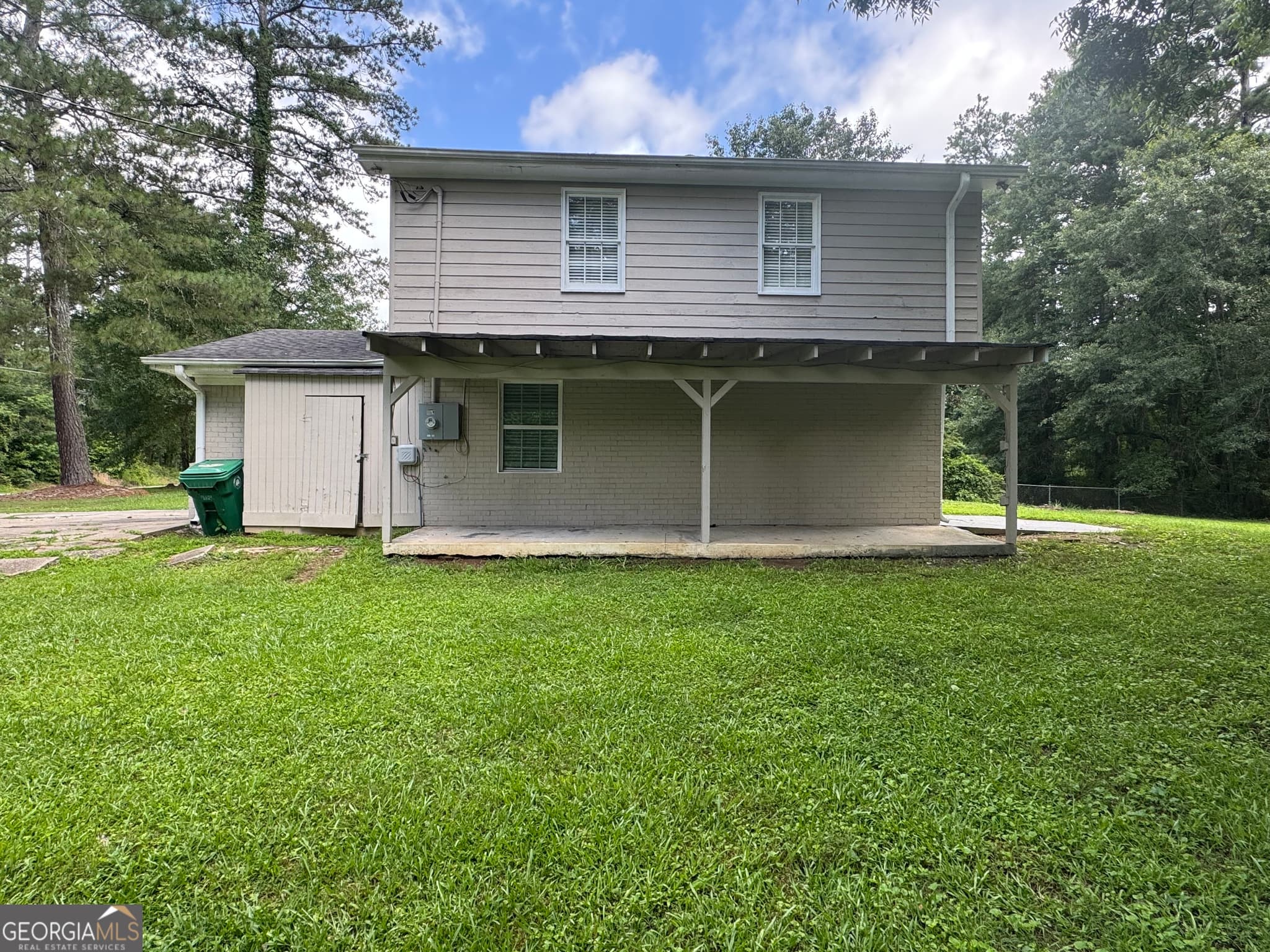 5 bedroom, 2.5 bathroom, 1,922 sq ft single family residence for sale at 8347 Union Grove Road, Lithonia, GA 30058 — photo 3