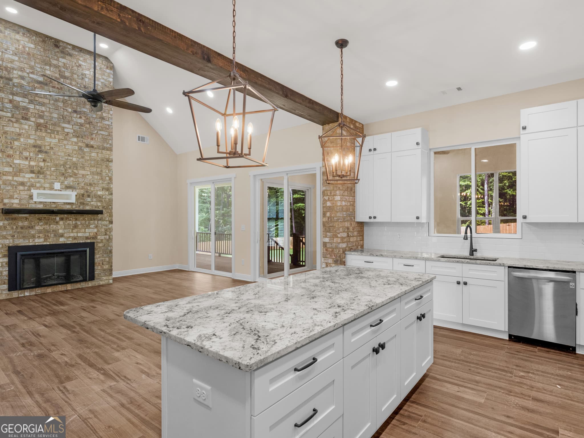 3 bedroom, 2.5 bathroom, 2,764 sq ft single family residence for sale at 1019 Oakridge Drive, Griffin, GA 30223 — photo 10