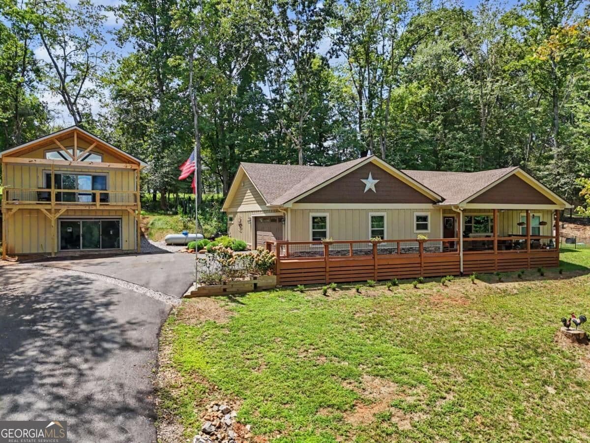 3 bedroom, 2 bathroom single family residence for sale at 188 Oxford Trail, Blairsville, GA 30512 — photo 5