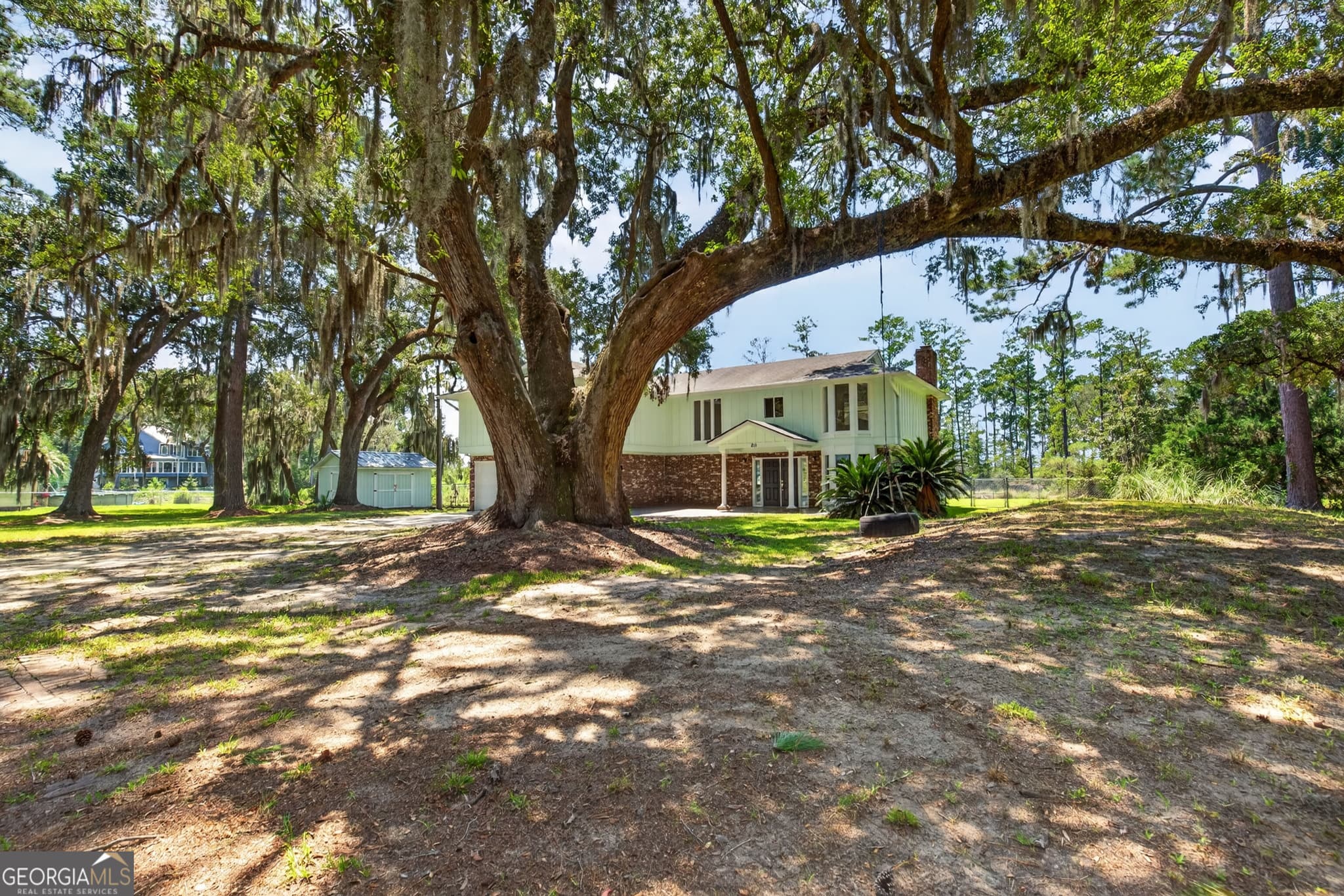 3 bedroom, 2.5 bathroom, 3,438 sq ft single family residence for sale at 211 Tideland Drive, Midway, GA 31320 — photo 9