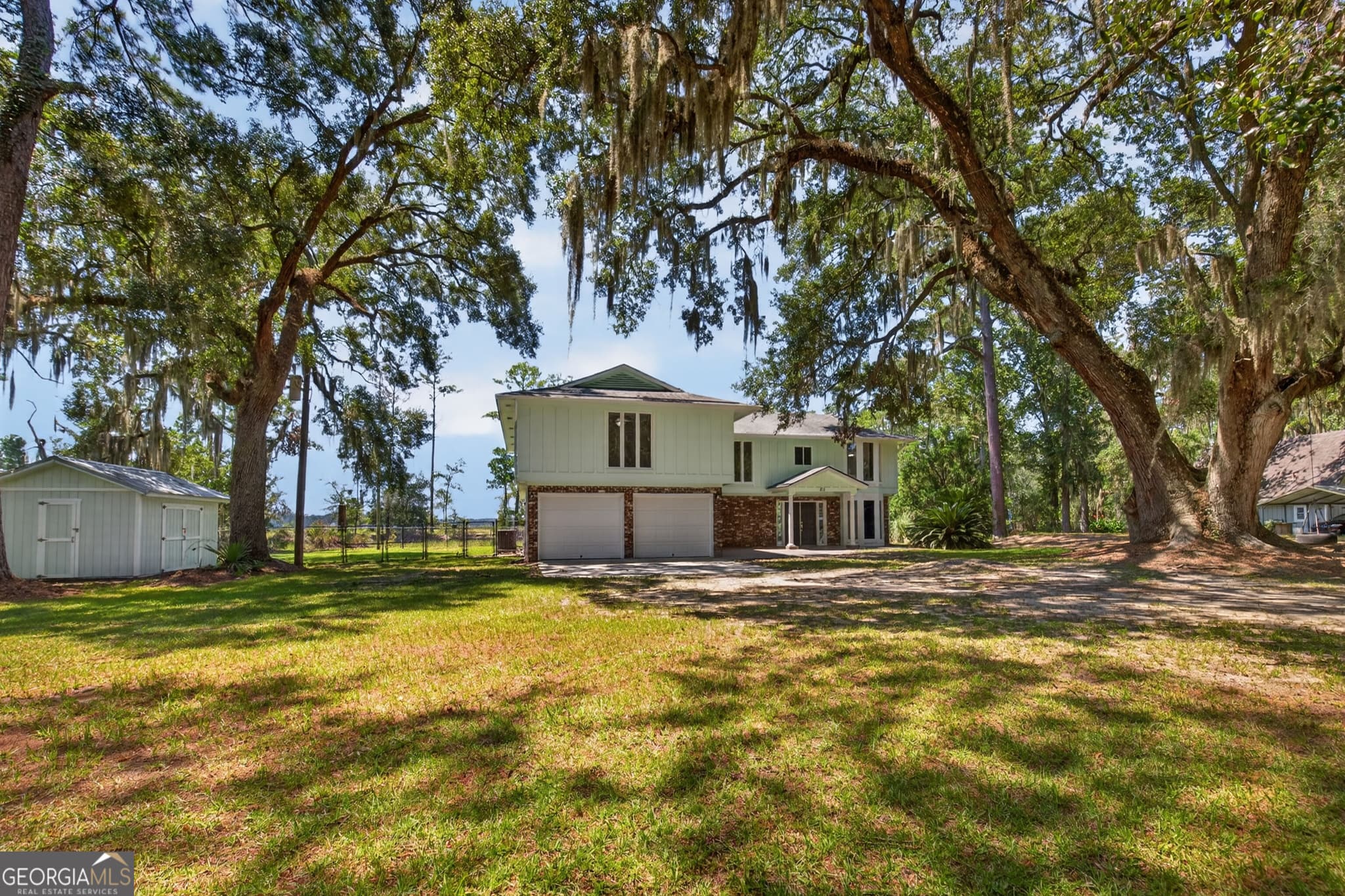 3 bedroom, 2.5 bathroom, 3,438 sq ft single family residence for sale at 211 Tideland Drive, Midway, GA 31320 — photo 8