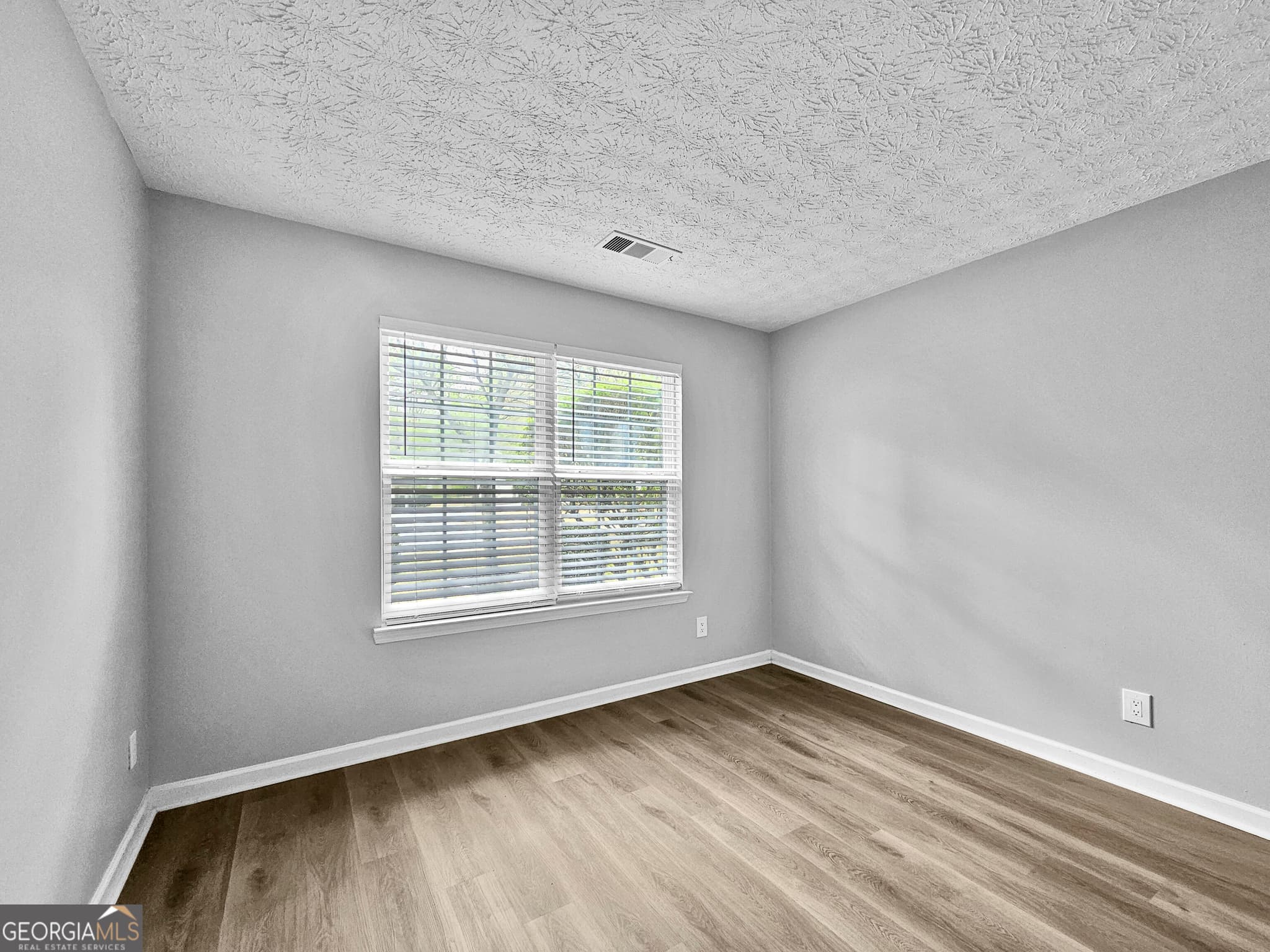 3 bedroom, 2.5 bathroom, 2,095 sq ft single family residence for rent at 1236 Liriope Lane, Lawrenceville, GA 30045 for $2,195 a month — photo 10