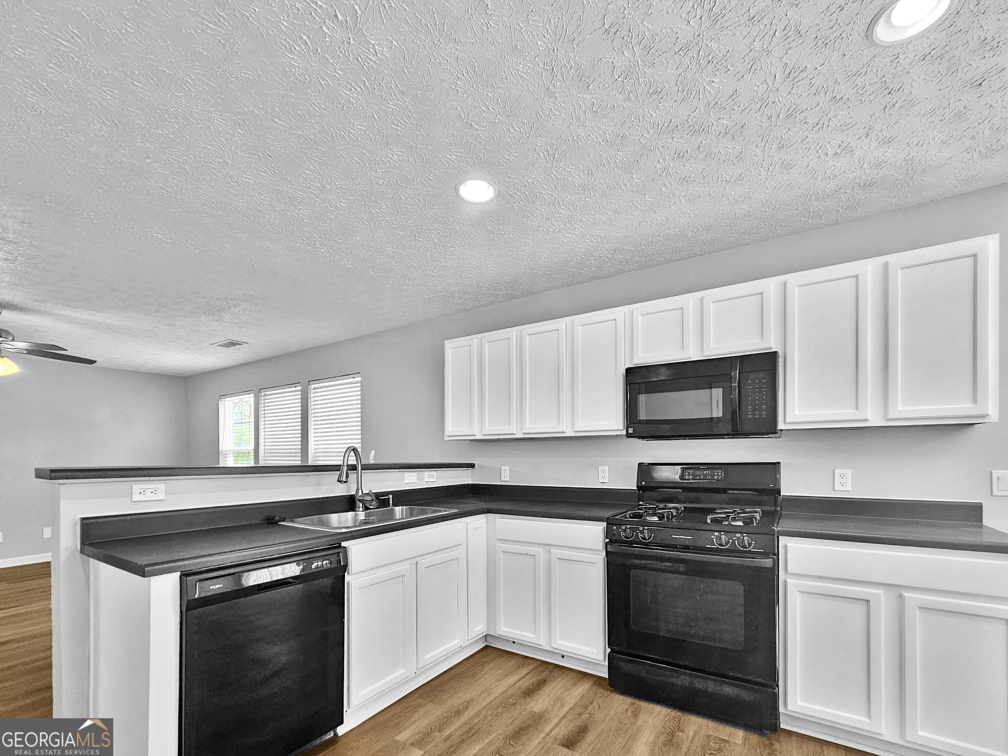3 bedroom, 2.5 bathroom, 2,095 sq ft single family residence for rent at 1236 Liriope Lane, Lawrenceville, GA 30045 for $2,195 a month — photo 8
