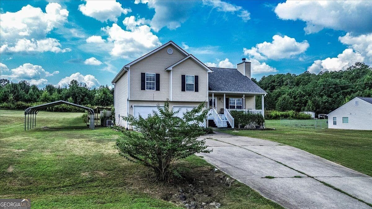 4 bedroom, 3 bathroom, 1,396 sq ft single family residence for sale at 137 Stonebrooke Drive, Colbert, GA 30628 — photo 3