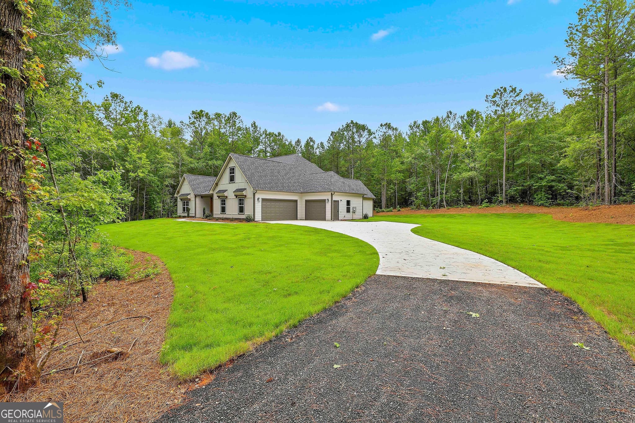 4 bedroom, 3 bathroom, 2,948 sq ft single family residence for sale at 1283 MCINTOSH Trail LOT 8, Senoia, GA 30276 — photo 6