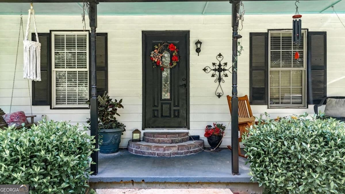 3 bedroom, 3 bathroom, 1,350 sq ft single family residence for sale at 3010 Turner Church Road, Mcdonough, GA 30252 — photo 5