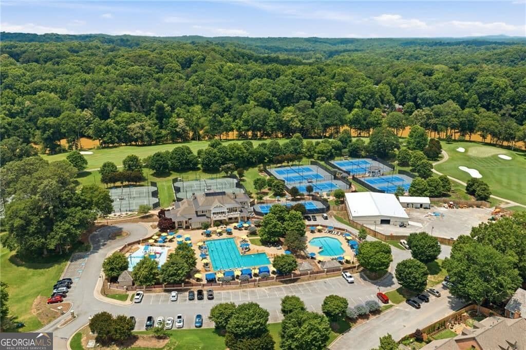 4 bedroom, 2.5 bathroom, 3,065 sq ft single family residence for sale at 715 Clubside Drive, Roswell, GA 30076 — photo 7
