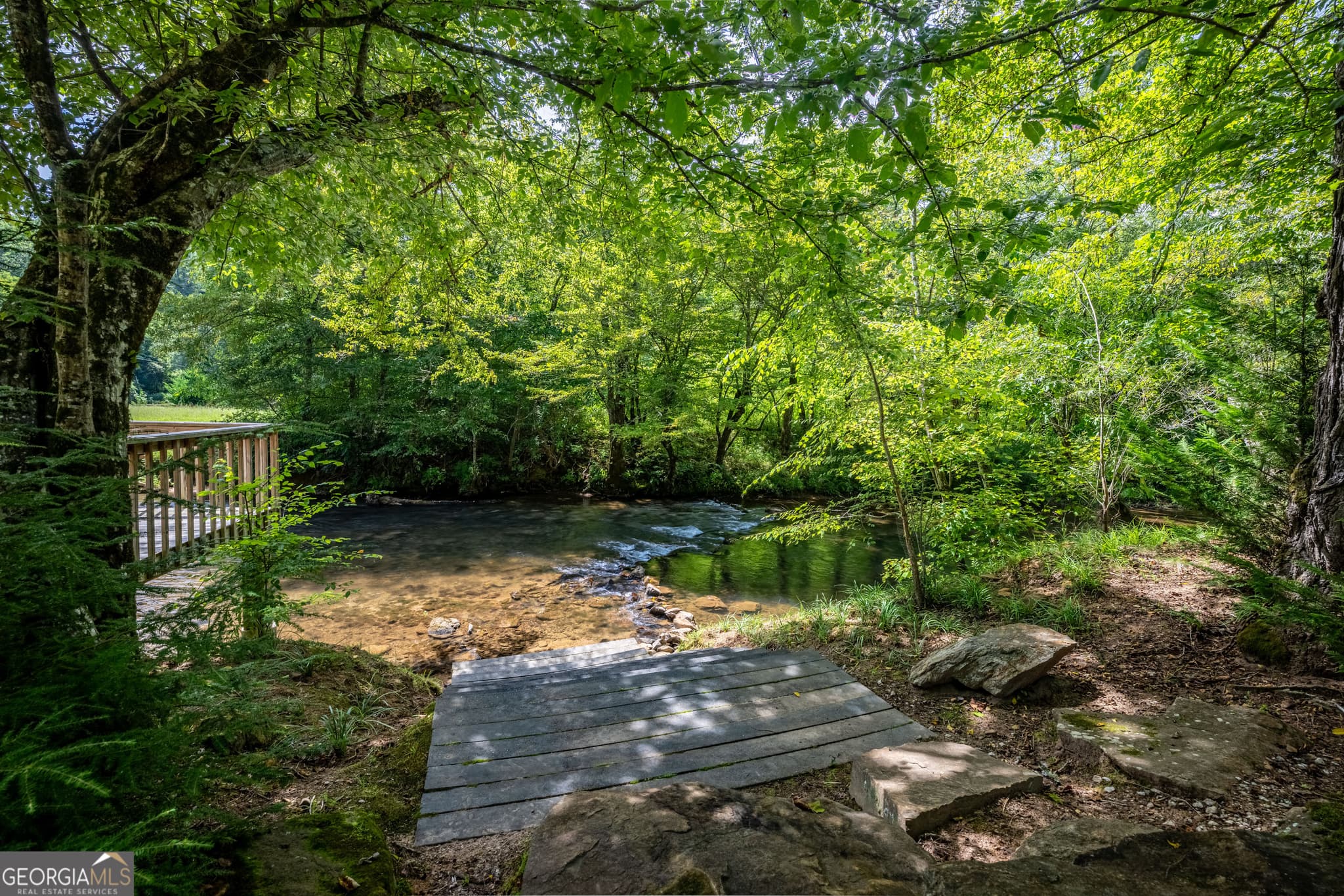 4 bedroom, 4.5 bathroom, 5,094 sq ft single family residence for sale at 198 Stonecreek Drive, Franklin, NC 28734 — photo 7