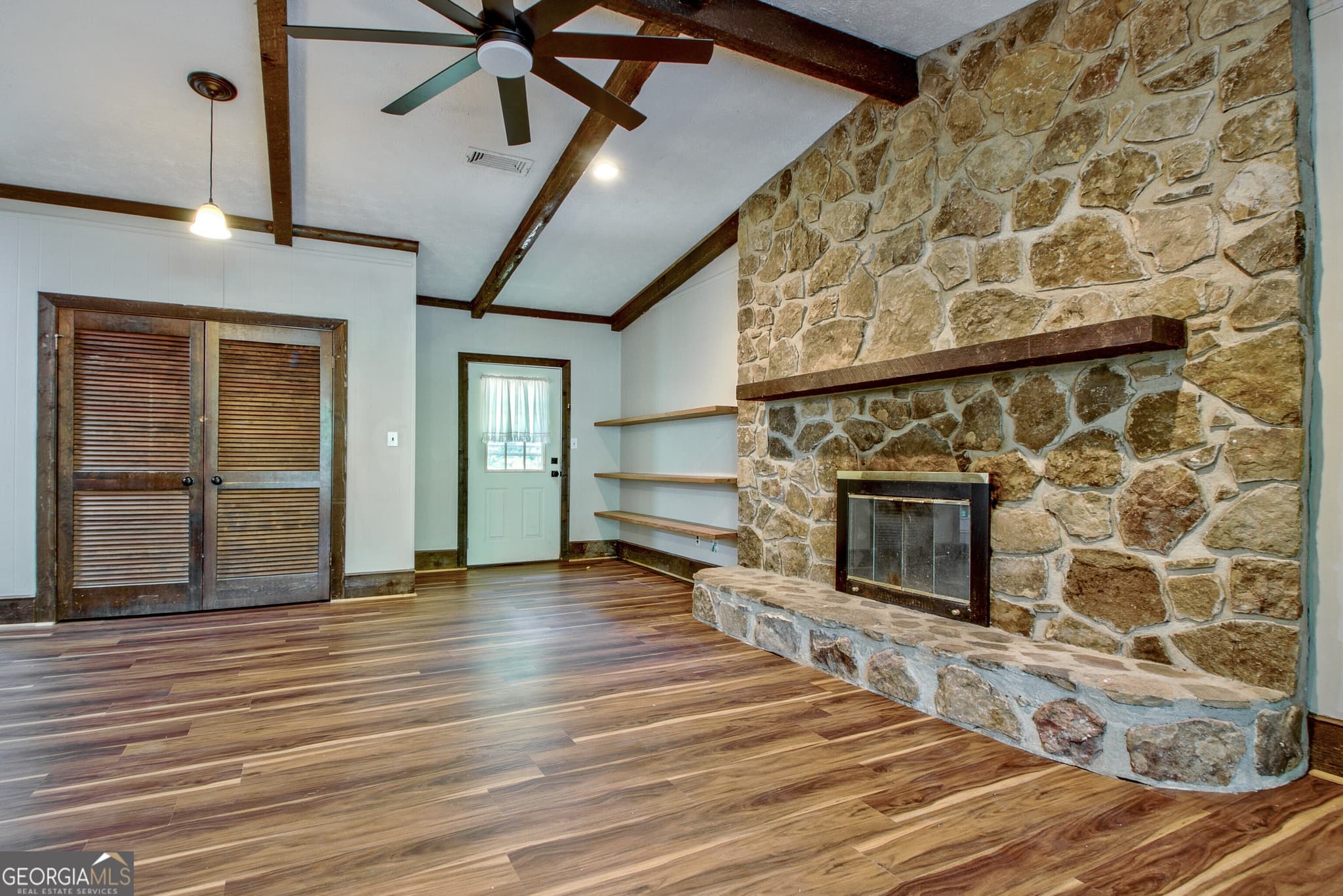 3 bedroom, 2 bathroom, 1,664 sq ft single family residence for rent at 11 Logwood Lane, Newnan, GA 30265 for $1,900 a month — photo 7