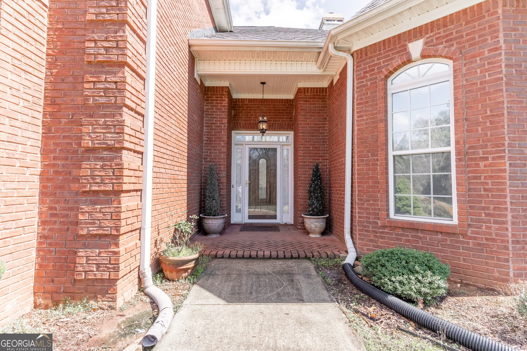 4 bedroom, 3.5 bathroom, 2,769 sq ft single family residence for sale at 2101 NE Indian Shoals Drive, Loganville, GA 30052 — photo 10