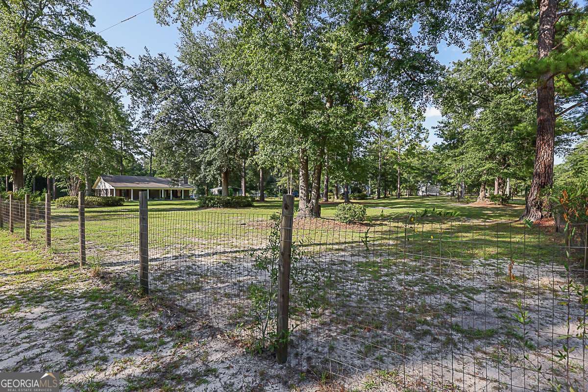 3 bedroom, 2 bathroom, 1,916 sq ft single family residence for sale at 245 Brittingham Road, Guyton, GA 31312 — photo 3