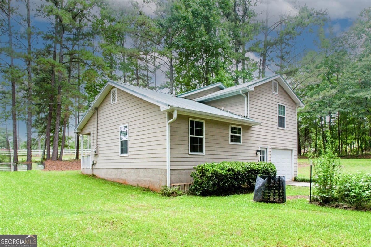 4 bedroom, 2 bathroom, 1,465 sq ft single family residence for sale at 1580 King Mill Road, Mcdonough, GA 30252 — photo 5