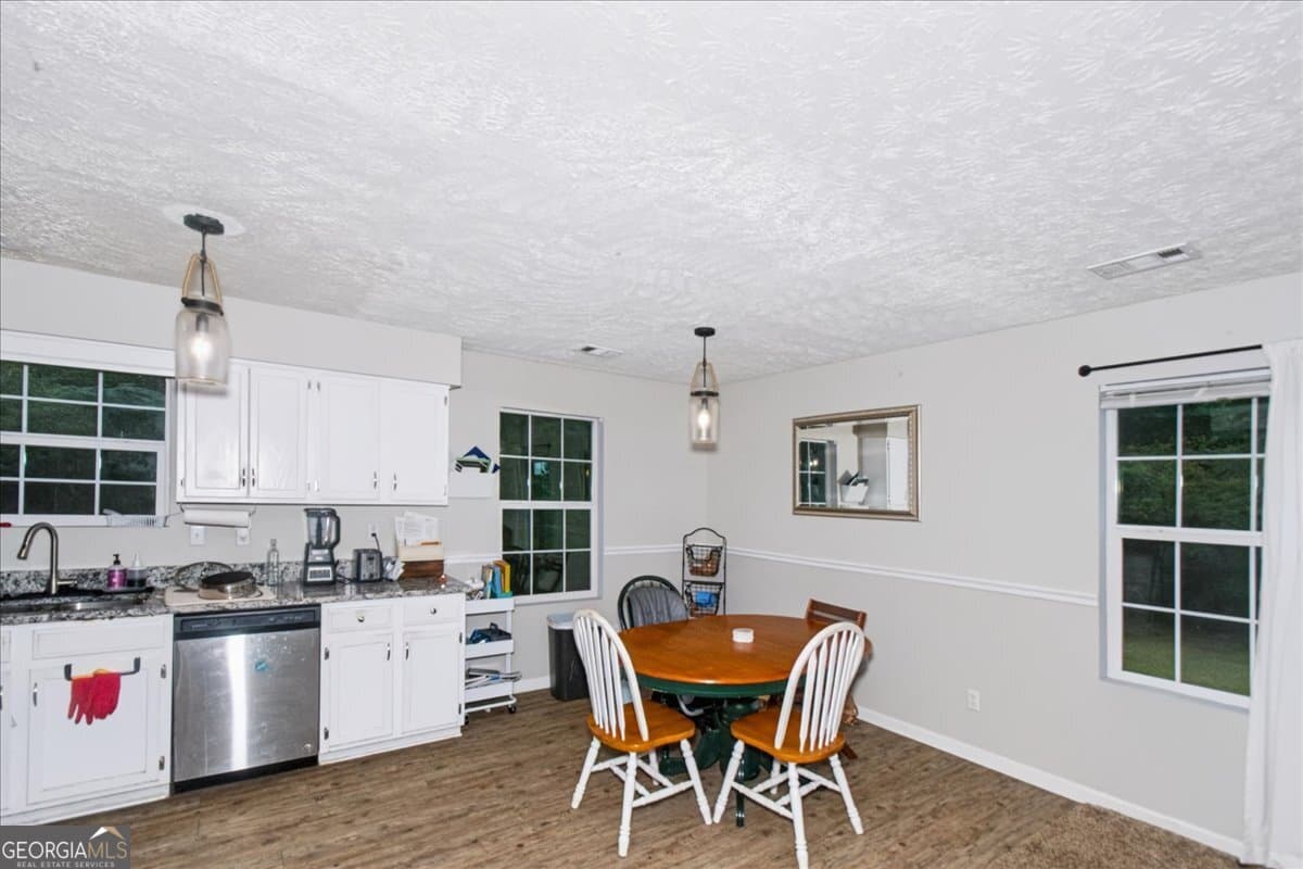 4 bedroom, 2 bathroom, 1,465 sq ft single family residence for sale at 1580 King Mill Road, Mcdonough, GA 30252 — photo 10