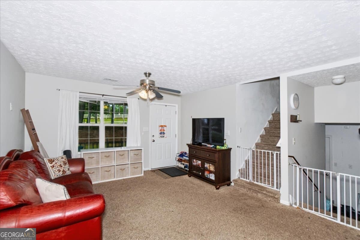 4 bedroom, 2 bathroom, 1,465 sq ft single family residence for sale at 1580 King Mill Road, Mcdonough, GA 30252 — photo 8
