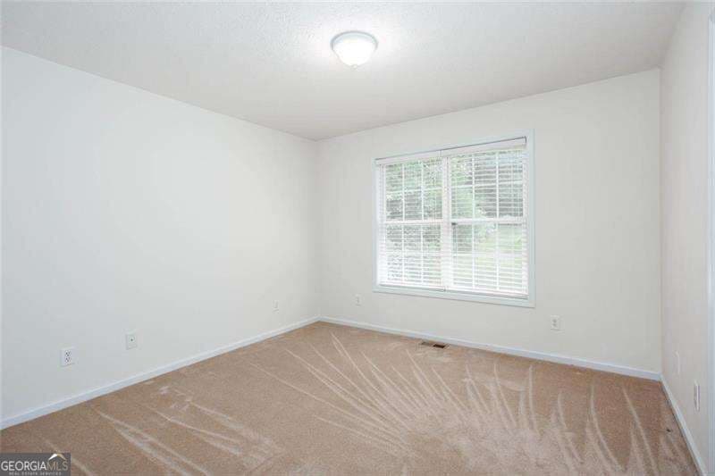 4 bedroom, 3 bathroom, 2,104 sq ft single family residence for sale at 12 Enclave Court, Powder Springs, GA 30127 — photo 9