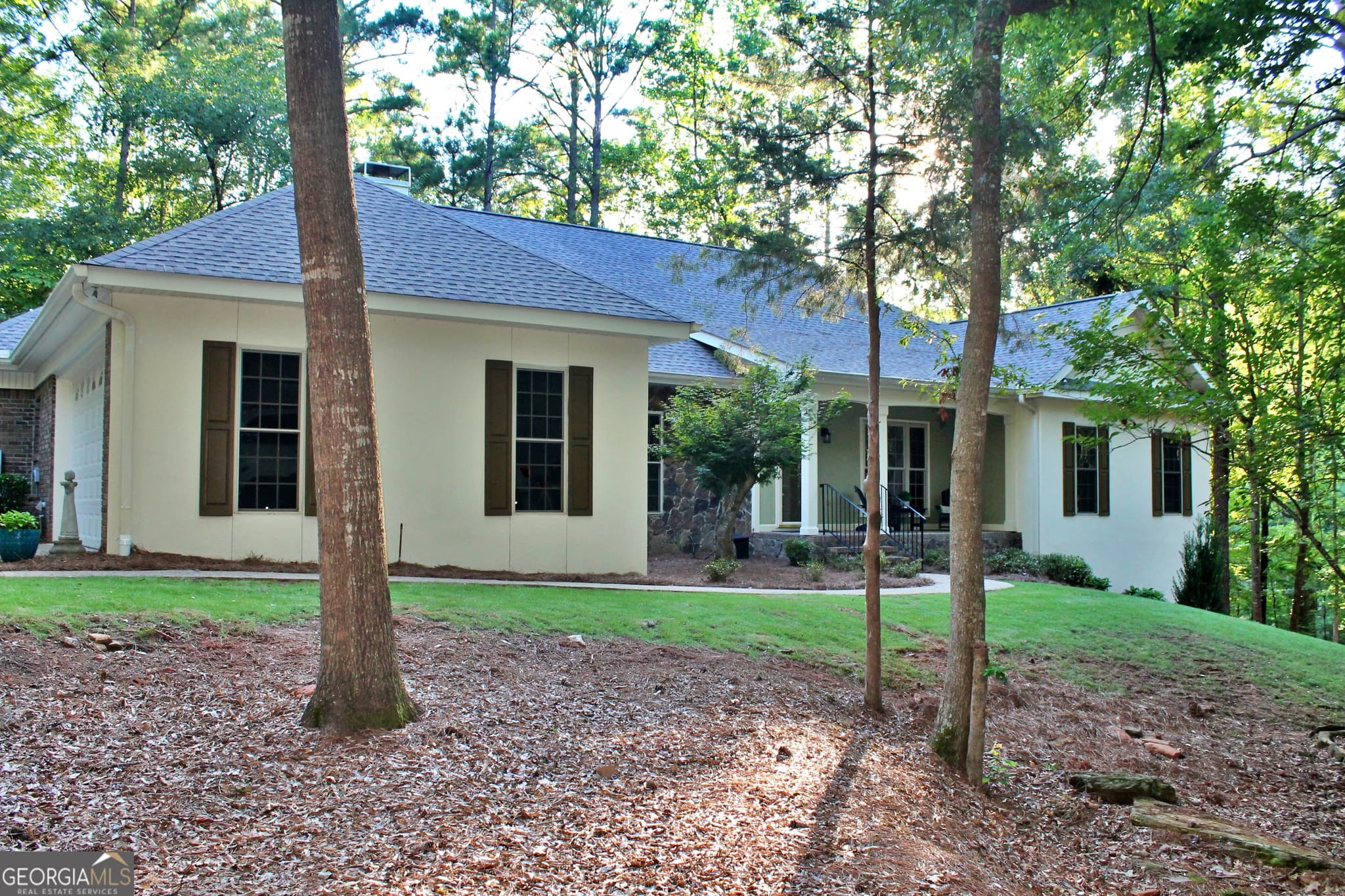 4 bedroom, 4.5 bathroom, 4,191 sq ft single family residence sold at 62 Cunningham Court, Midland, GA 31820