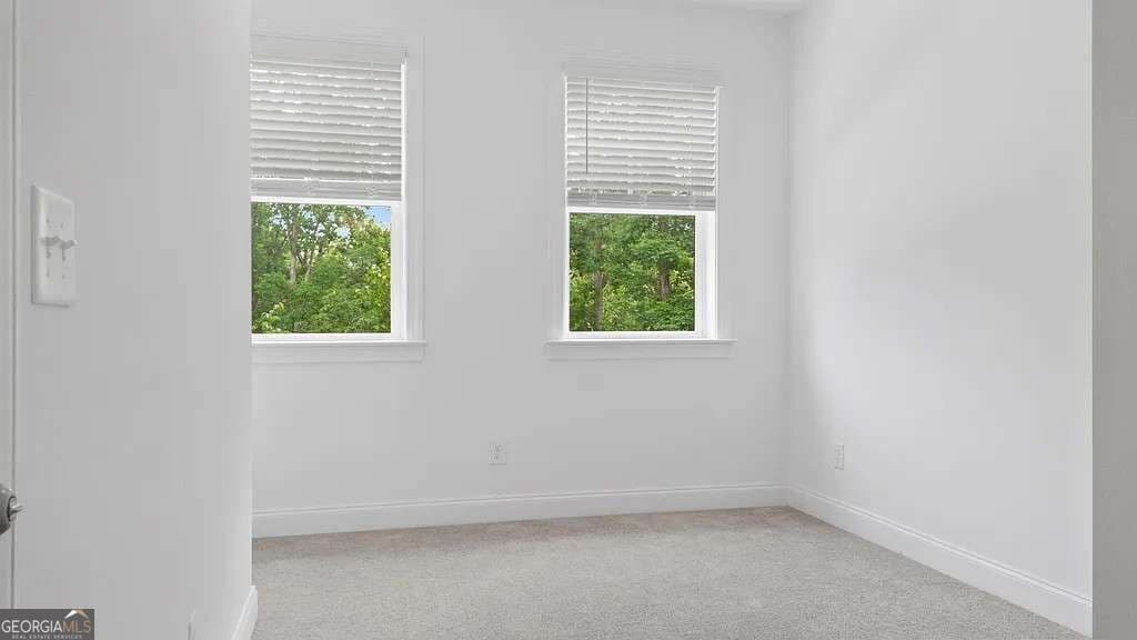 3 bedroom, 3.5 bathroom, 1,608 sq ft townhouse for rent at 6603 Beacon Drive, Atlanta, GA 30328 for $3,900 a month — photo 6