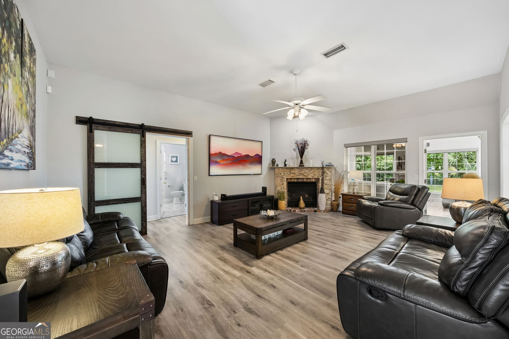 4 bedroom, 3 bathroom, 2,580 sq ft single family residence for sale at 912 Riverview Drive, St. Marys, GA 31558 — photo 3