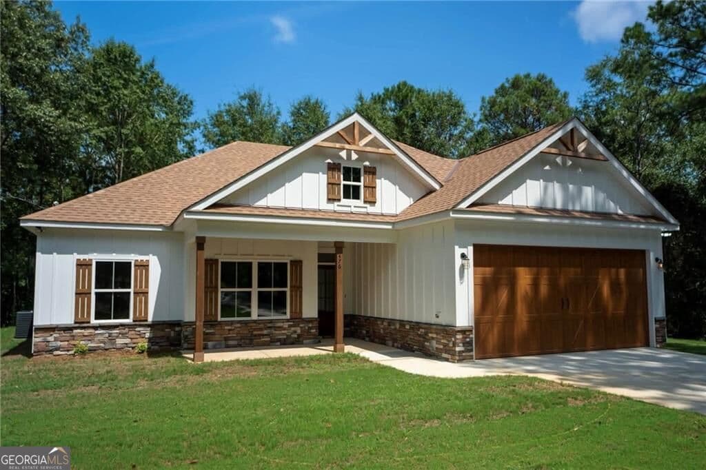 3 bedroom, 2 bathroom, 1,560 sq ft single family residence for sale at 476 TARVER Road, Seale, AL 36875 — photo 2