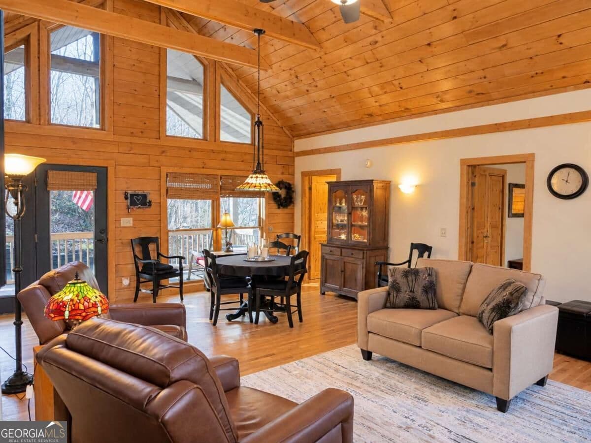3 bedroom, 3.5 bathroom cabin,single family residence for sale at 458 Tea Berry Lane, Big Canoe, GA 30143 — photo 6