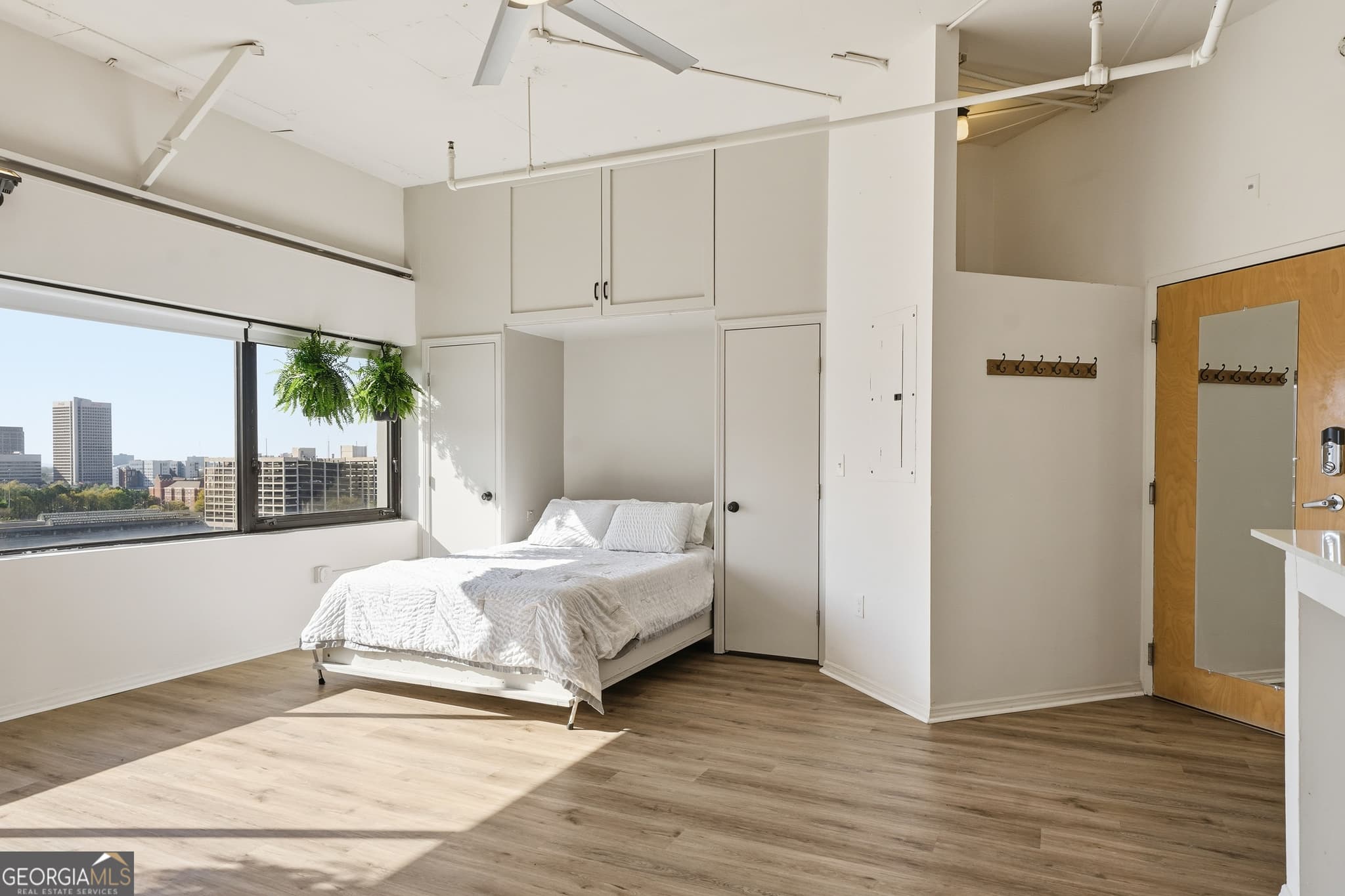 1 bedroom, 1 bathroom, 520 sq ft condominium for sale at 120 Ralph Mcgill Boulevard 903, Atlanta, GA 30308 — photo 5