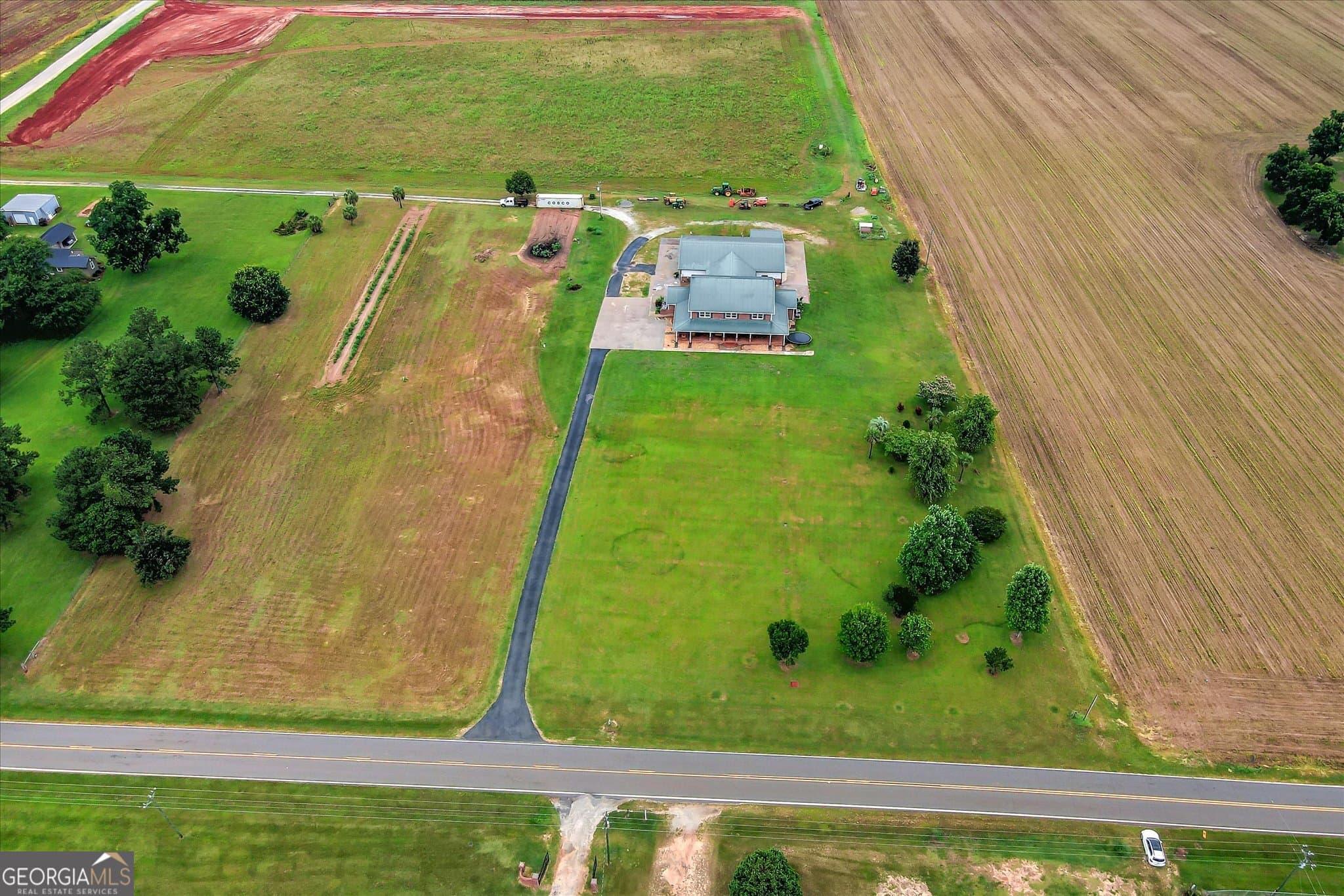 5 bedroom, 6 bathroom, 5,800 sq ft farm for sale at 7700 Clarks Mill Road, Louisville, GA 30434 — photo 7
