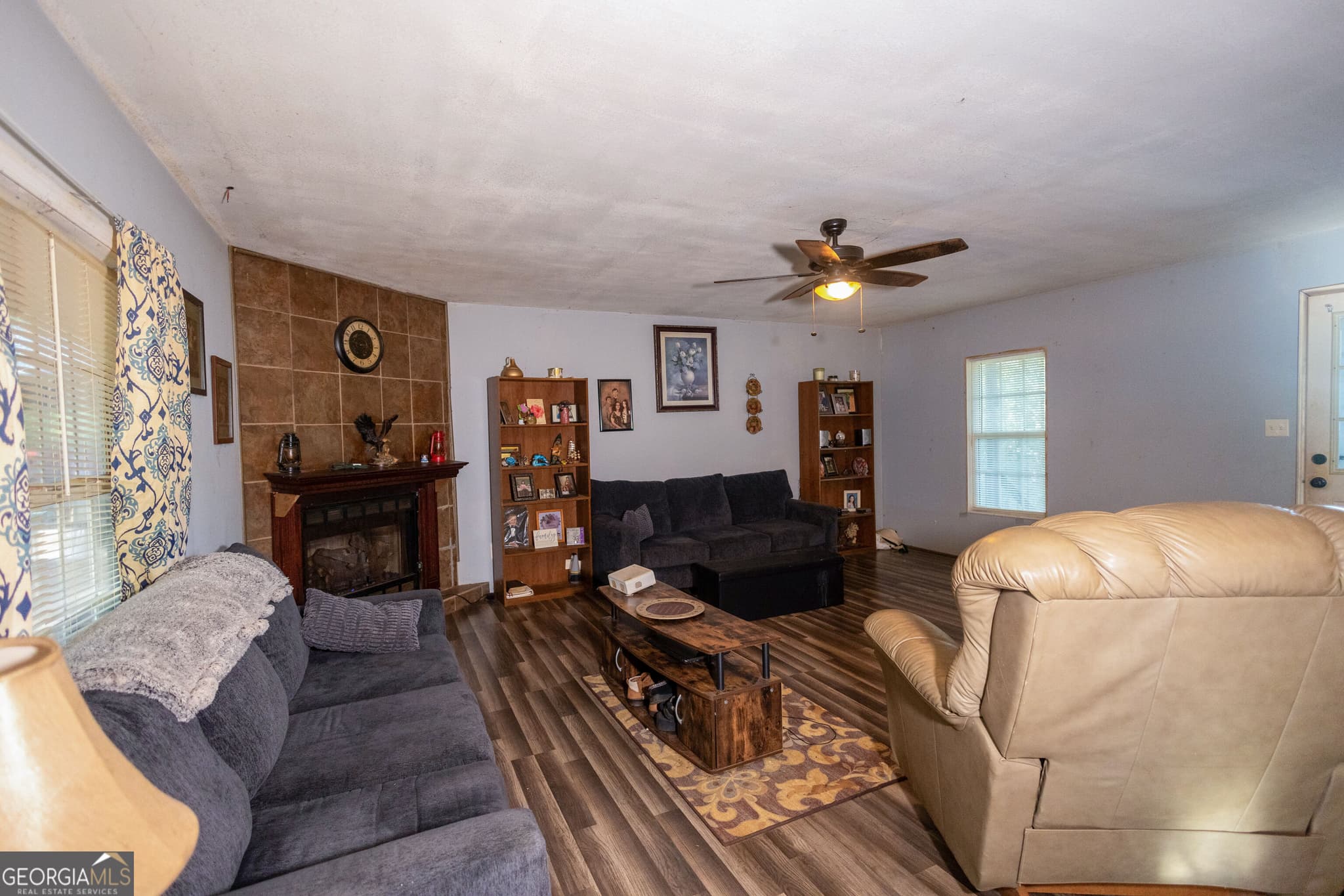 2 bedroom, 2 bathroom, 1,310 sq ft single family residence for sale at 759 Bank's Road, Carnesville, GA 30521 — photo 3