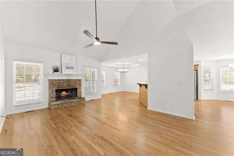 4 bedroom, 3 bathroom, 2,050 sq ft single family residence for sale at 4552 Mulberry Fields Lane, Auburn, GA 30011 — photo 3
