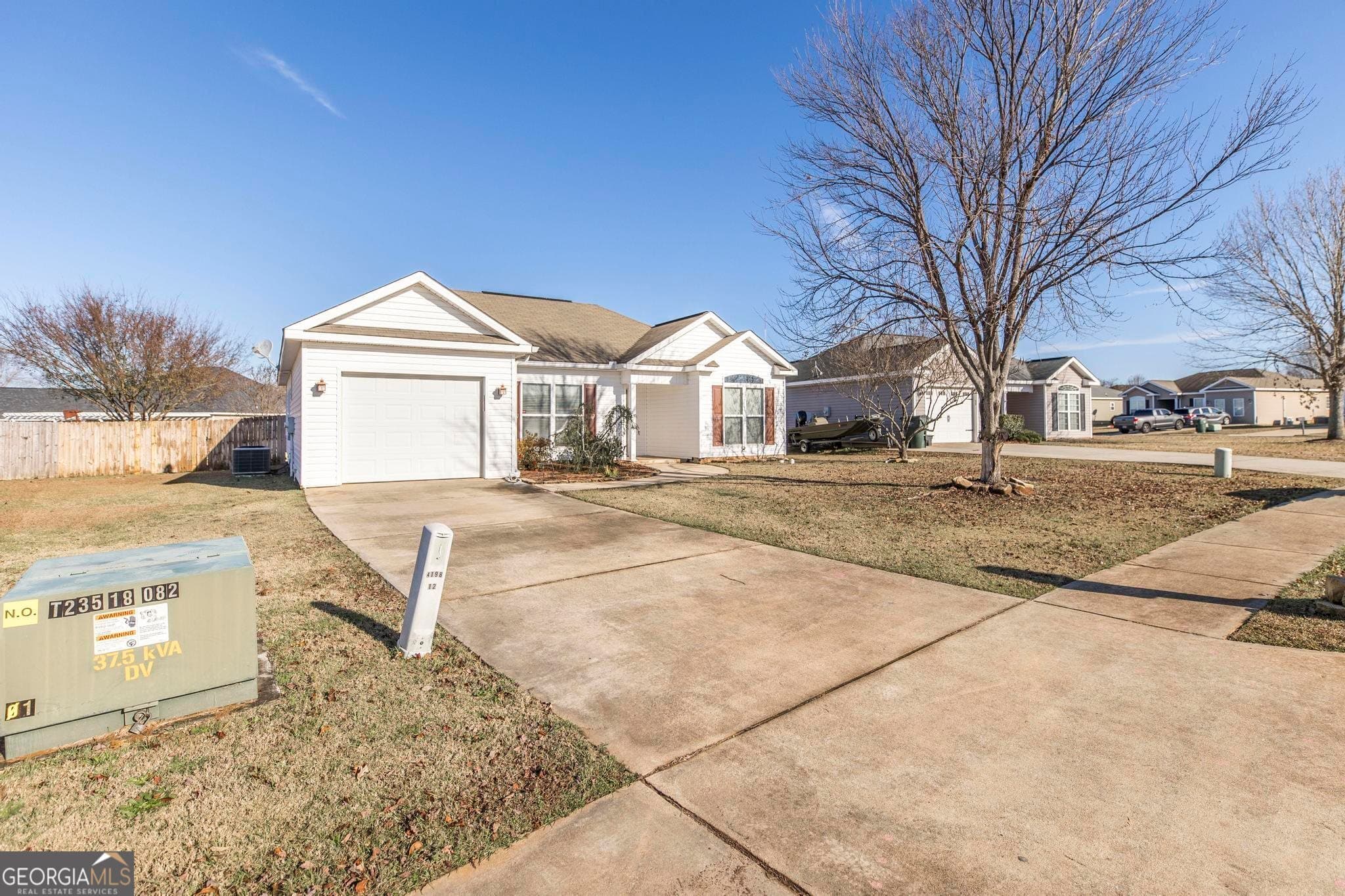 3 bedroom, 2 bathroom, 1,229 sq ft single family residence for rent at 302 Tug Court, Warner Robins, GA 31088 for $1,595 a month — photo 1 of 1