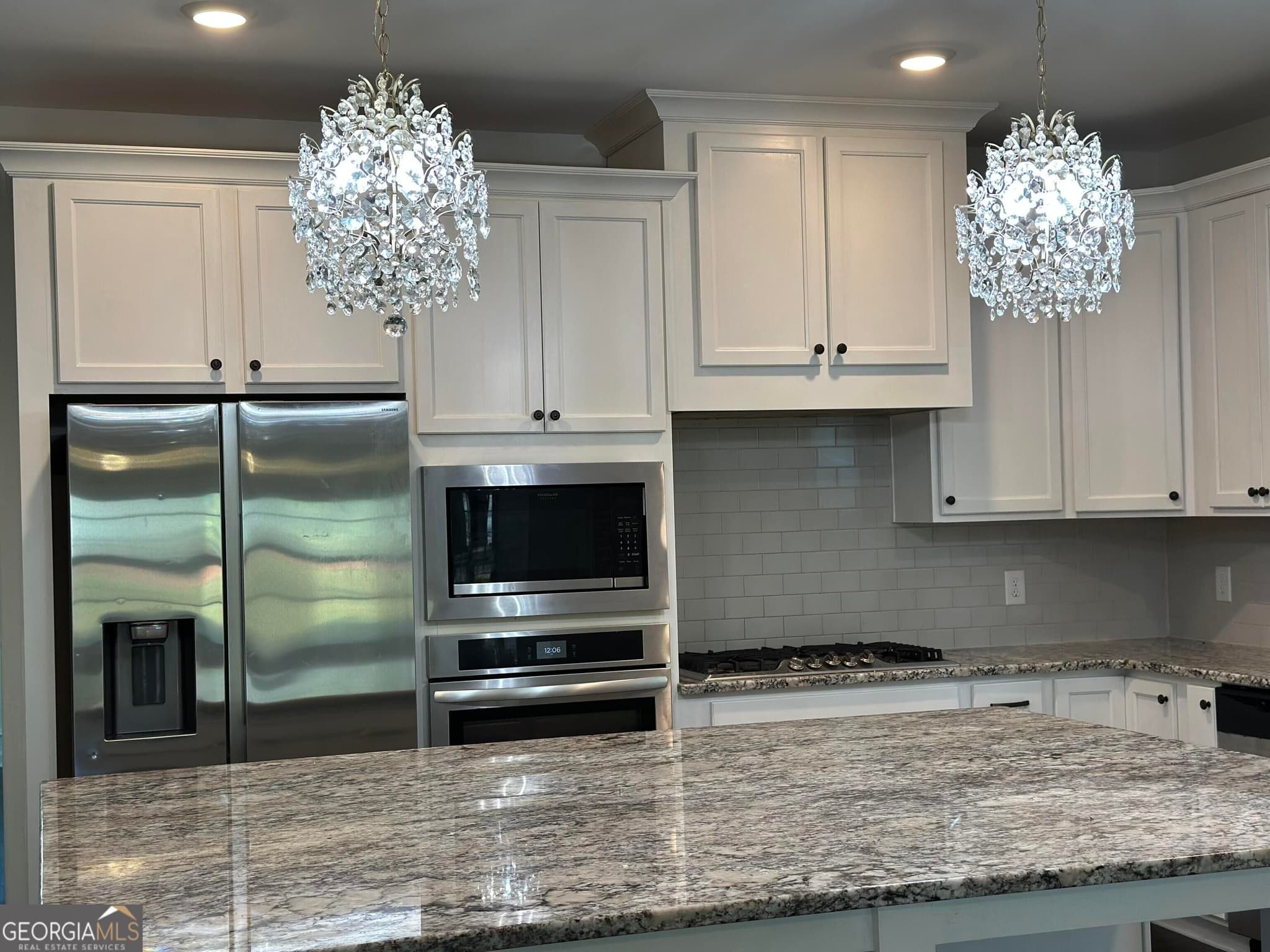 5 bedroom, 4 bathroom, 3,793 sq ft single family residence for sale at 3017 Calf Pasture Drive, Columbus, GA 31904 — photo 5