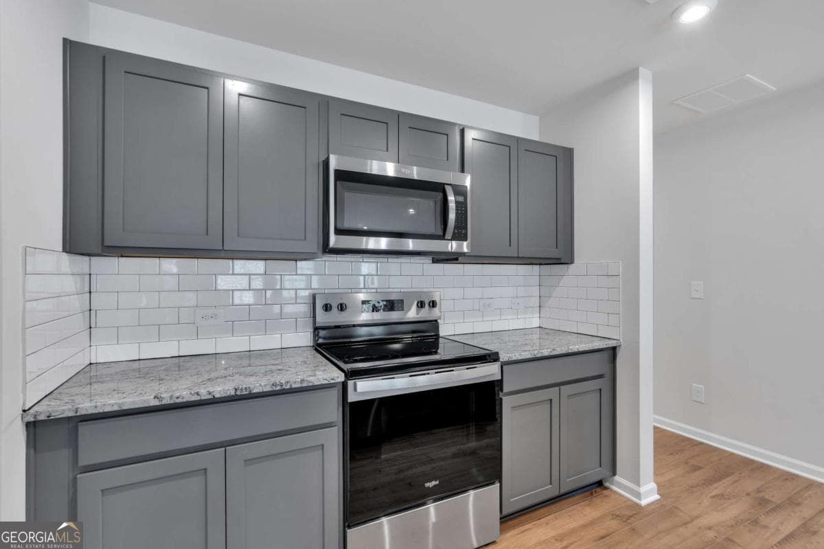 3 bedroom, 2.5 bathroom townhouse for sale at 105 Village Green Drive 171, Adairsville, GA 30103 — photo 6