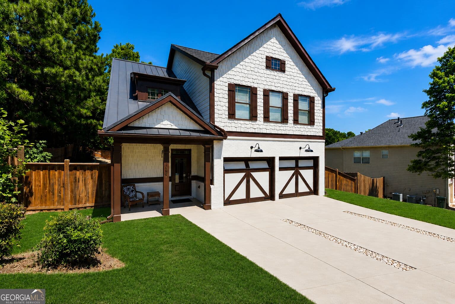 3 bedroom, 3 bathroom, 2,616 sq ft single family residence for sale at 2678 Sugar Mill Drive, Atlanta, GA 30316 — photo 2