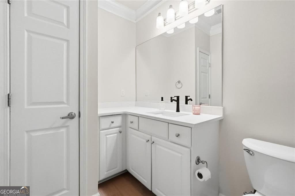 1 bedroom, 1 bathroom, 819 sq ft condominium for sale at 1850 Cotillion Drive 3405, Dunwoody, GA 30338 — photo 8