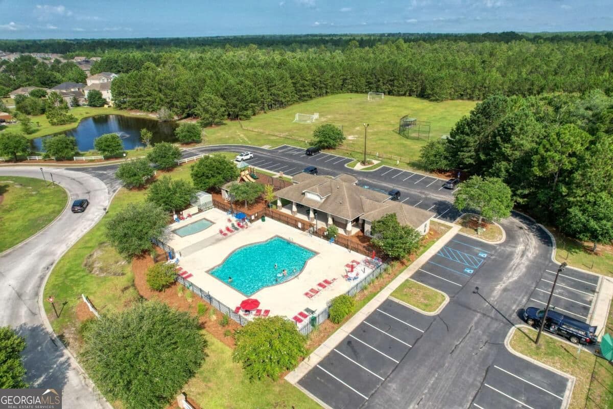 5 bedroom, 4 bathroom, 3,555 sq ft single family residence for sale at 108 Clover Pointe Circle, Guyton, GA 31312 — photo 9