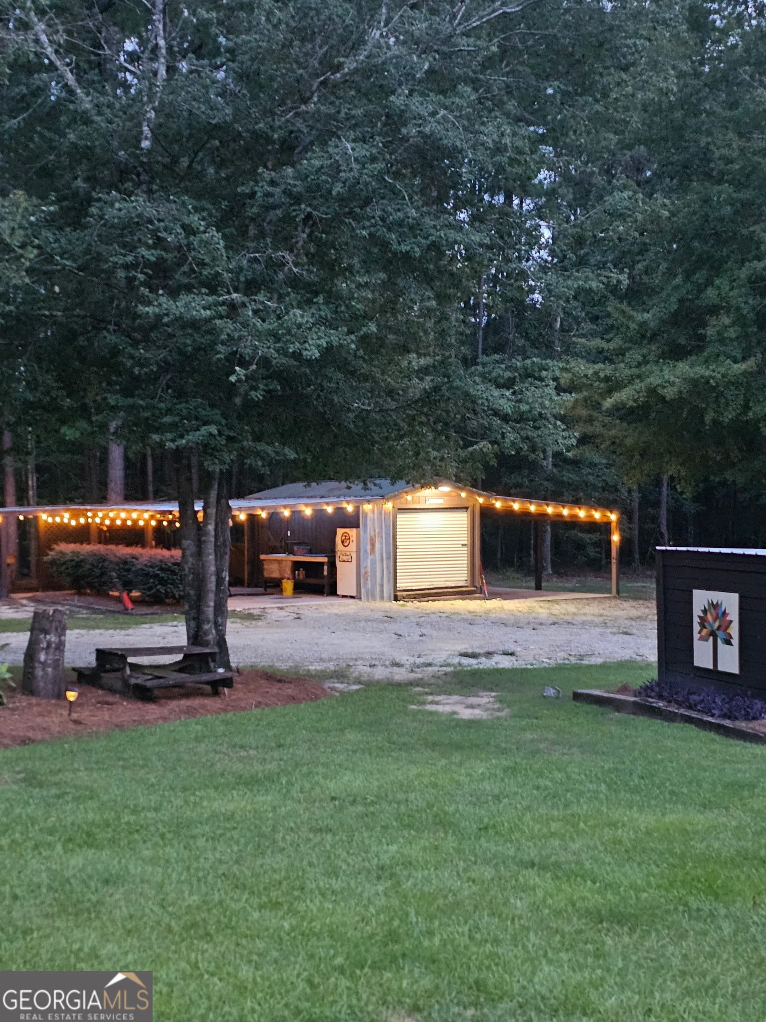 4 bedroom, 2 bathroom, 2,605 sq ft manufactured home,single family residence for sale at 35519 Ga Highway 23, Metter, GA 30439 — photo 2