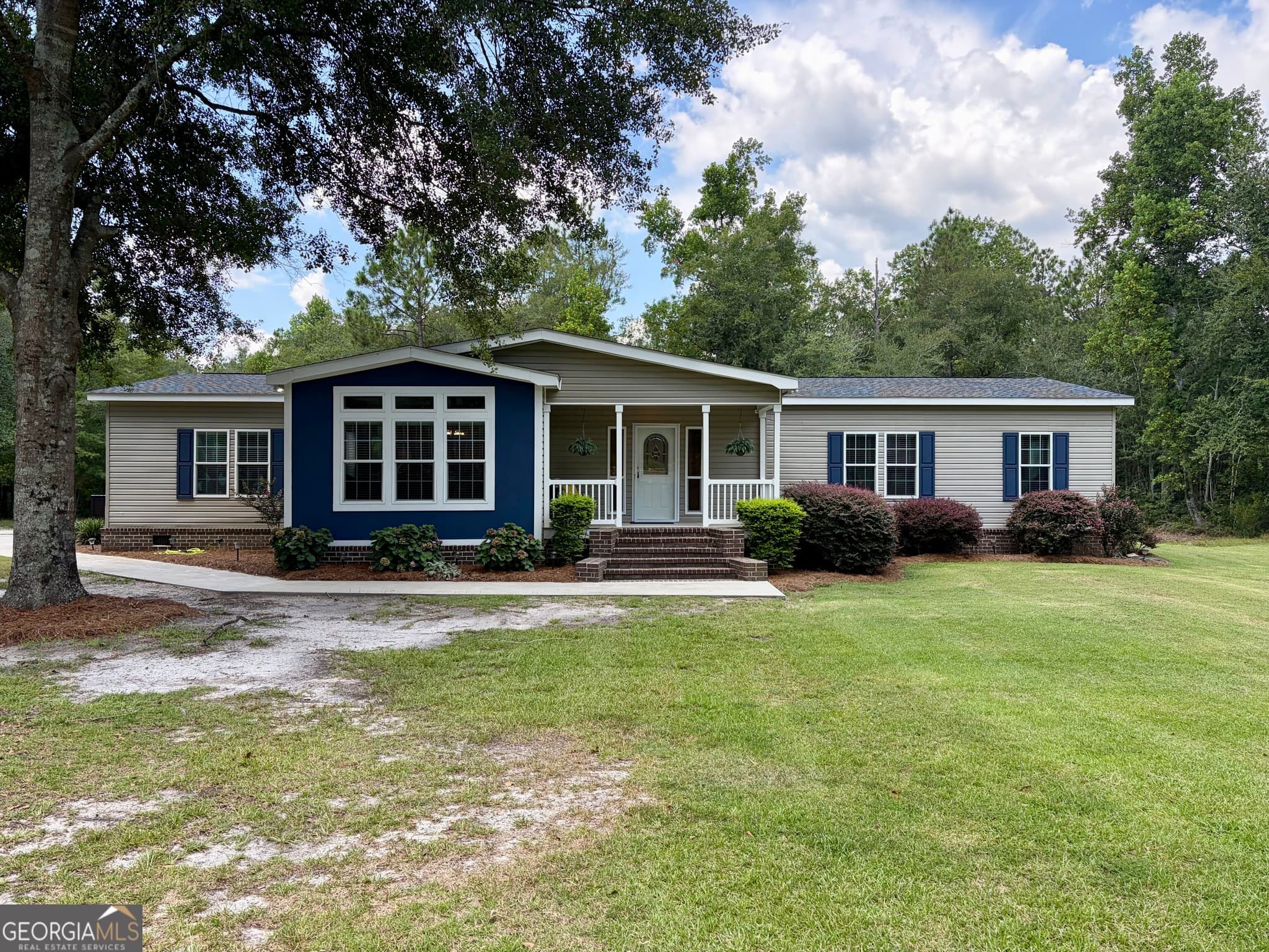 4 bedroom, 2 bathroom, 2,605 sq ft manufactured home,single family residence for sale at 35519 Ga Highway 23, Metter, GA 30439
